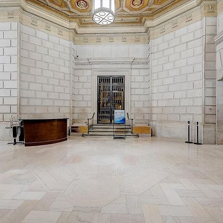 Frontdesk Lofts At 629 Euclid Downtown Cleveland Apartamento Exterior foto